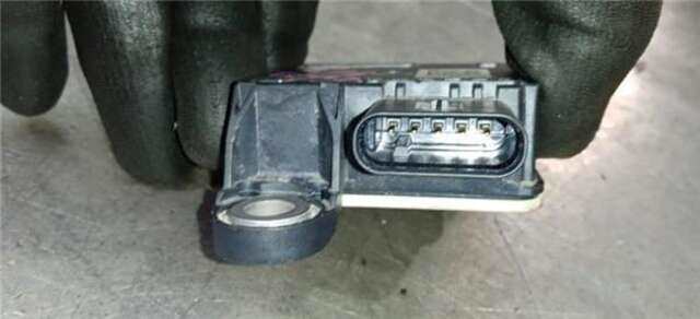 Foto 3ª: Centralita Motor ECU Mercedes Citan 1.5 110 CDI STANDARD (420.623) [1.5 LTR. - 70 KW CDI CAT] [K9KU876]