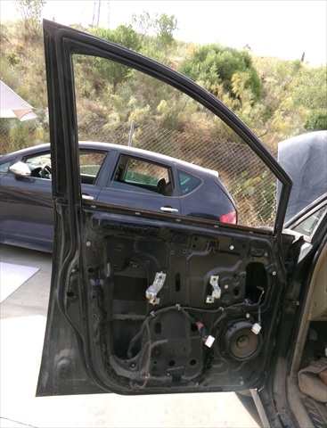 Foto 2ª: Puerta Delantera Izquierda Ssangyong Rodius 2.7 D 2005-2013 [D27DT] (2007)