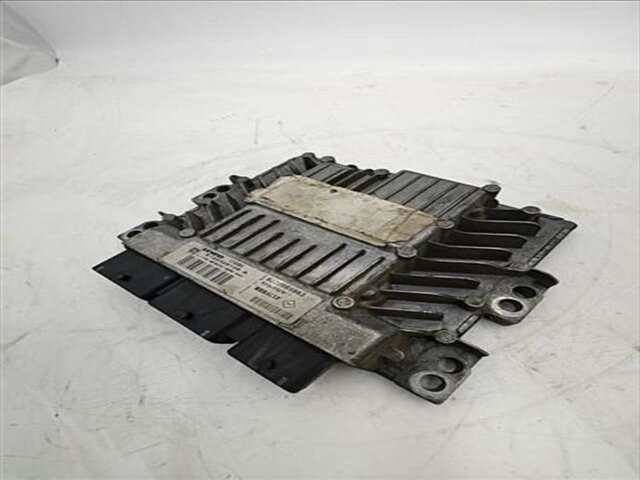 Foto 3ª: Centralita Motor ECU Renault Scenic 1.5 DYNAMIQUE [1.5 LTR. - 78 KW DCI DIESEL] (JM)(2003-_) [K9K-764]