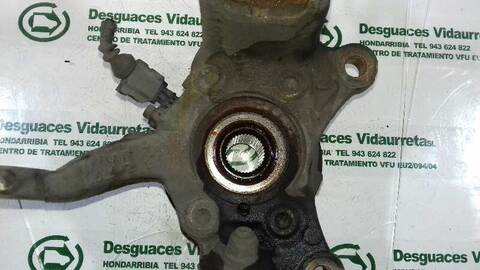 Foto 3ª: Mangueta Delantera Izquierda Volkswagen Touran 1.9 TDI 105CV 77KW [BXE] (2006)