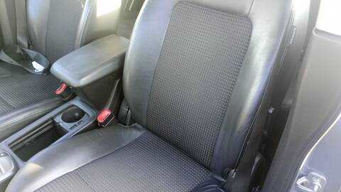 Foto 2ª: Asientos Traseros Chevrolet Captiva 2.2 VCDI LT 2WD 163CV 120KW [Z22D1] (2012)