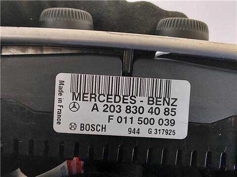 Foto 3ª: Mando Climatizador Mercedes Clase C 160 2.2 220 CDI LA) 203.008) BERLINA 150CV 110KW [OM 646.963] (2006)