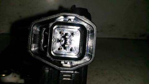 Foto 3ª: Cerradura Puerta Delantera Derecha Hyundai Matrix 122CV 90KW [3EA] (2003)