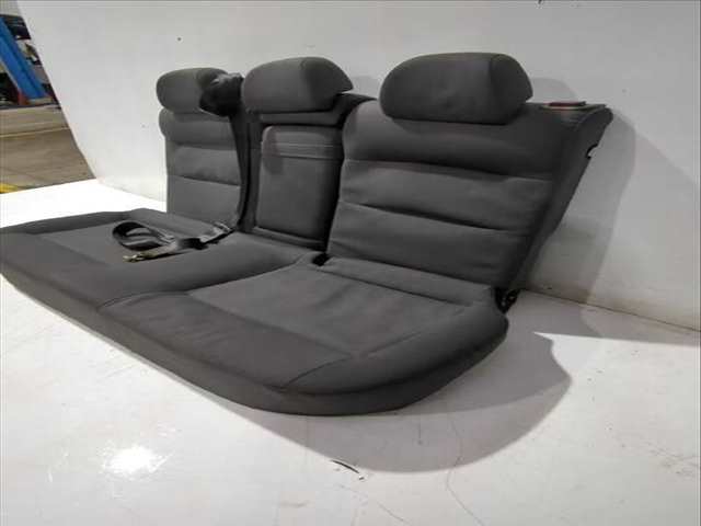 Foto 3ª: Asientos Traseros Volkswagen Passat 1.9 TDI 130CV [AVF AWX] (2000)