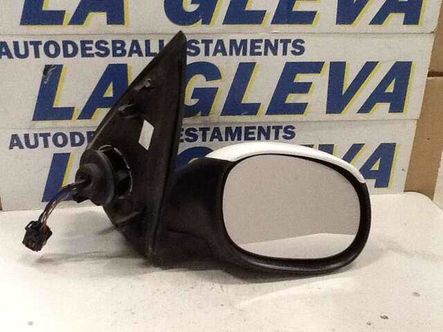 Retrovisor Derecho Peugeot 206 1.4 HDI 0CV