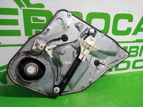 Foto 2ª: Elevalunas Manual Trasero Izquierdo Seat Ibiza COOL 101CV 74KW [ATD] (2008)