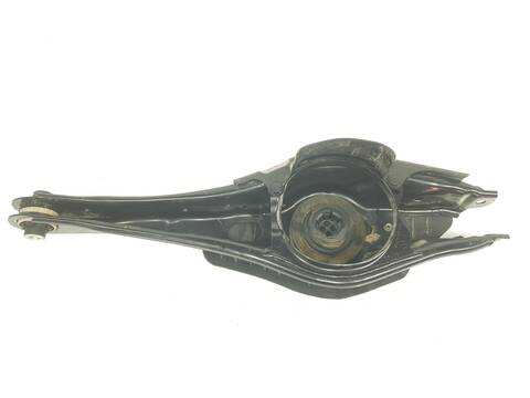 Foto 3ª: Brazo Suspension Trasero Derecho Cupra Formentor 2.0 TSI 310CV [DNFB] (2020)