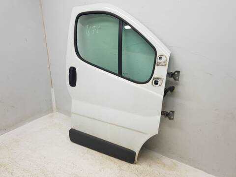 Foto 3ª: Puerta Delantera Derecha Opel Viva FURGON 2.7T L1H1 113CV 83KW (2006)