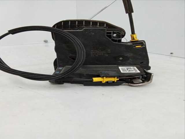 Foto 3ª: Cerradura Puerta Trasera Derecha Opel Astra 1.0 TURBO 68) 105CV 77KW [B 10 XFL,D 10 XFL] (2016)