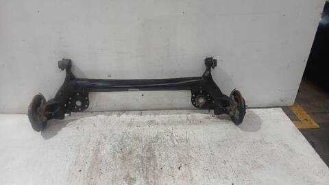 Puente Trasero Toyota Yaris 1.5 HYBRID MXPH11) 92CV