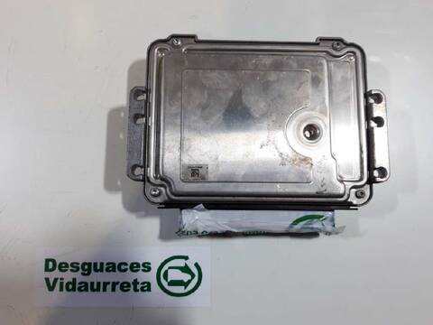 Foto 2ª: Centralita Motor ECU Renault Trafic 2.0 DCI DIESEL FAP CAT 114CV 84KW CAJA CERRADA [M9R786] (2010)
