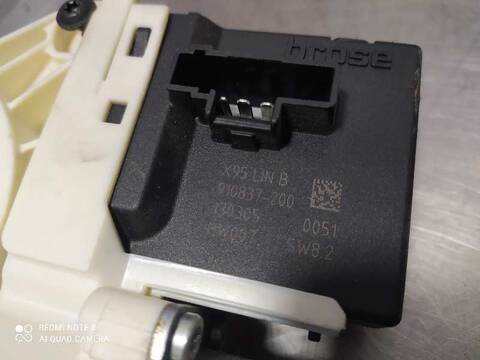 Foto 3ª: Elevalunas Manual Trasero Derecho Renault Megane EXPRESSION BERLINA 110CV 81KW III BERLINA 5 P [K9KA6] (2013)