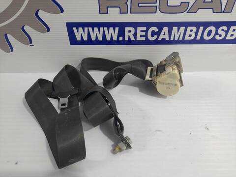 Foto 3ª: Cinturón Delantero Derecho Iveco Daily 2.3 DIESEL CAT 126CV (2014)