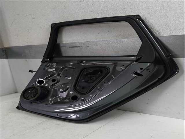 Foto 1ª: Puerta Trasera Derecha Audi A4 272 CV 200KW [CRTC] (2016)