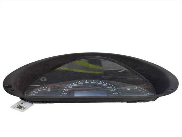 Foto 3ª: Cuadro de Instrumentos Mercedes Clase E 180 E 220 124.022) (1993)