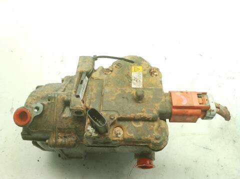 Foto 1ª: Compresor Aire Acondicionado Toyota Yaris 1.5 HYBRID NHP130_) [1NZ-FXE] (2010)