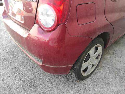 Foto 3ª: Paragolpes Trasero Chevrolet Aveo B12D1 HATCHBACK (2012)