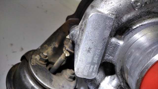 Foto 3ª: Turbocompresor Volkswagen Sharan 1.9 D [D/AUY] (2003)