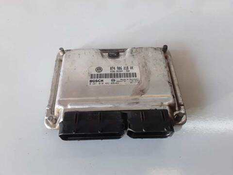 Centralita Motor ECU Volkswagen Transporter COMBI 2.5 TDI T4 88CV