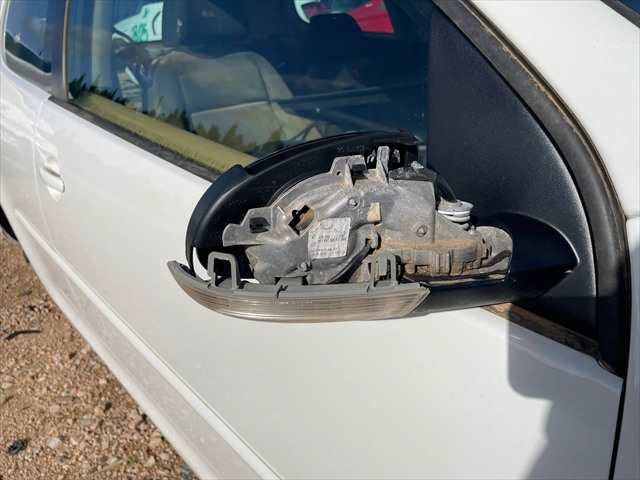 Foto 3ª: Retrovisor Derecho Volkswagen Golf 1.9 TDI 105cv [BXE] (2008)