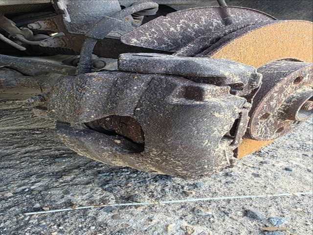 Foto 1ª: Pinza Freno Delantera Izquierdo Volkswagen Transporter TRANSPORTER FURGON LARGO T5 (2003)