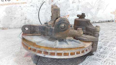 Foto 4ª: Mangueta Delantera Derecha Suzuki Grand Vitara 1.9 DDIS JLX-EL 5-PTAS.) 129CV 95KW [F9Q268] (2008)