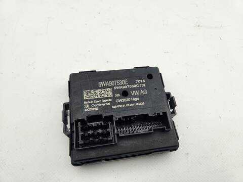 Foto 3ª: Centralita Motor ECU Skoda Octavia AMBITION 116CV 85KW [DSUD] (2020)