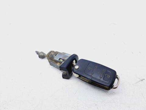 Foto 3ª: Cerradura Puerta Delantera Izquierda Skoda Fabia COMFORT 101CV 74KW FAMILIAR [ATD] (2002)