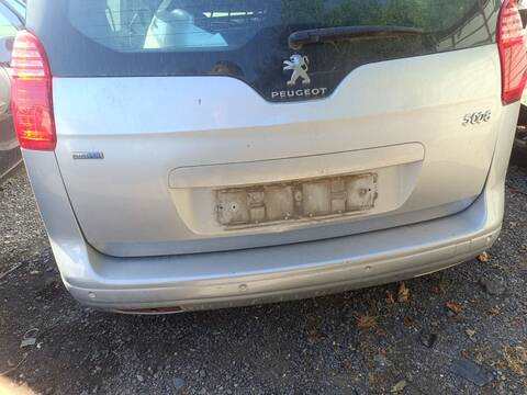 Paragolpes Trasero Peugeot 5008 ACCESS 114CV 84KW