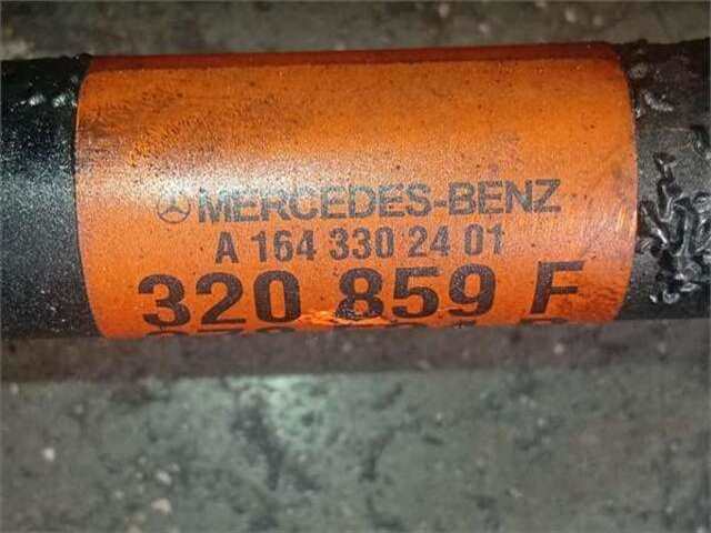 Foto 2ª: Transmision Delantera Derecha Mercedes Clase ML 230 3.5 ML 350 (164.186) [3.5 LTR. - 200 KW V6 CAT]