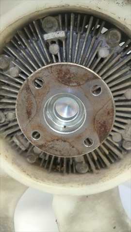 Foto 1ª: Ventilador Viscoso Motor Nissan Patrol 3.3 SD [D/SD33] (1985)