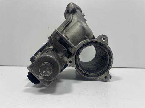 Foto 3ª: Valvula EGR Volkswagen Passat BKP (2008)