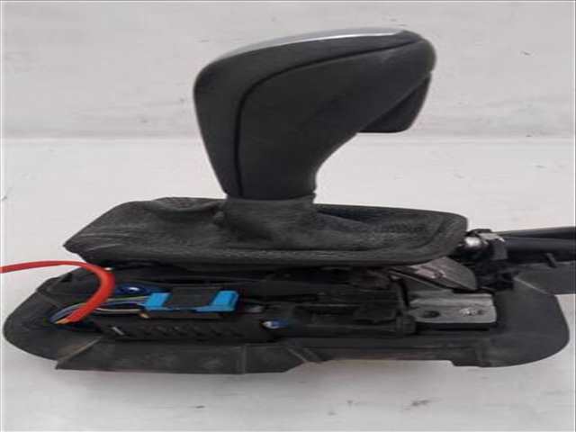 Foto 3ª: Palanca de Cambio Bmw Serie 3 315 2.0 318I [2 0 LTR. - 105 KW 16V] BERLINA 143CV