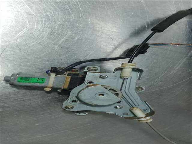 Foto 3ª: Elevalunas Manual Trasero Izquierdo Opel Antara COSMO 4X4 150CV 110KW [Z20S] (2008)