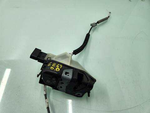 Cerradura Puerta Delantera Derecha Peugeot 3008 GT LINE 131CV 96KW