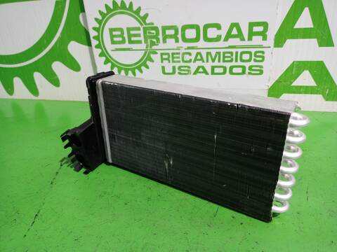 Foto 2ª: Radiador Calefaccion A.A. Peugeot 307 XN 109CV 80KW [NFUTU5JP4] (2001)