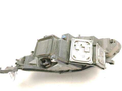 Foto 2ª: Faro Derecho Peugeot 308 2.0 BLUEHDI 150 (2013)