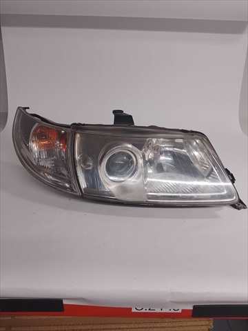 Faro Derecho Saab 9-5 3.0 D