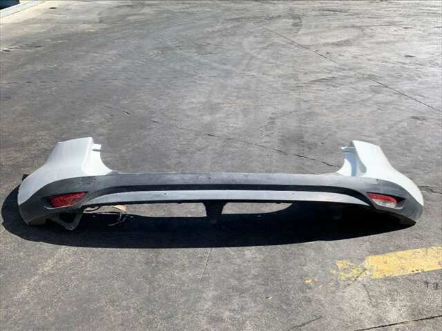 Paragolpes Trasero Renault Scenic 2.0 16V140CV