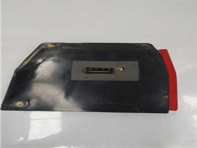 Foto 2ª: Piloto Trasero Izquierdo Fiat Uno VERSION INDEFINIDA