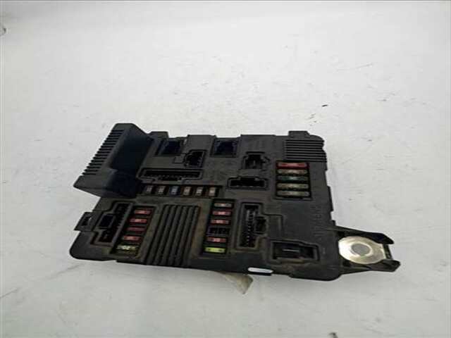 Foto 2ª: Centralita BSM Renault Scenic 1.5 CONFORT DYNAMIQUE [1.5 LTR. - 78 KW DCI DIESEL] (JM)(2003-_) [K9K-764]