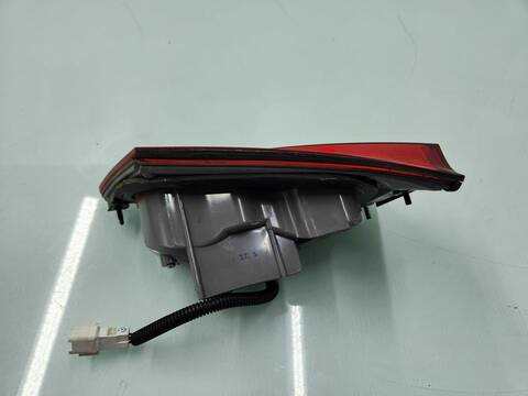 Foto 3ª: Piloto Portón Izquierdo Lexus IS 220D 177CV 130KW [2AD-FHV] (2007)