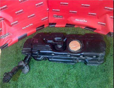 Foto 2ª: Deposito de Combustible Mercedes Vito CDI 119 CDI/BT 4MATIC KOMPAKT 136CV 100KW [651950]