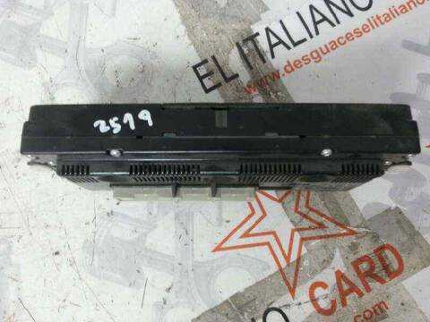 Foto 3ª: Mando Climatizador Volkswagen Golf SPORTLINE BERLINA 140CV 103KW [BKD] (2005)