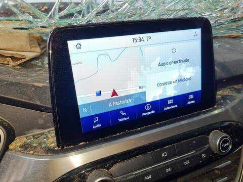 Foto 4ª: Pantalla Multifuncion Ford Kuga HYBRID ST-LINE 150CV [YLDC] (2020)