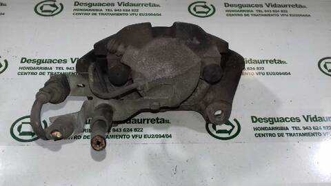 Foto 2ª: Pinza Freno Delantera Derecho Audi A6 2.4 BERLINA 177CV 130KW [BDW] (2005)