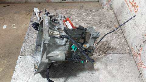 Foto 3ª: Caja Cambios Renault Megane BUSINESS BERLINA 110CV 81KW III BERLINA 5 P [K9K636] (2014)