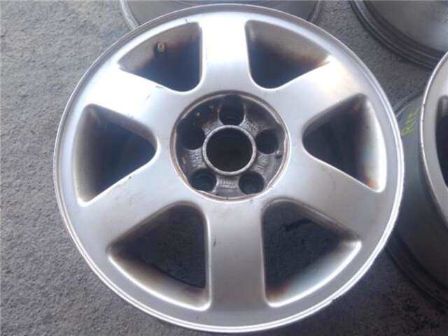 Foto 3ª: Juego LLantas Audi A3 1.9 TDI AMBIENTE [1.9 LTR. - 81 KW TDI] [AHF]