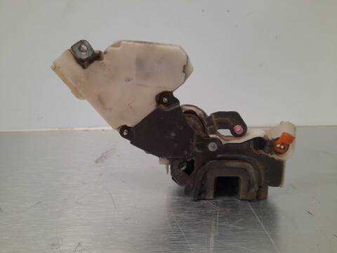 Foto 3ª: Cerradura Puerta Trasera Derecha Nissan Almera 2.0 DIESEL 75CV 55KW [CD20] (1998)