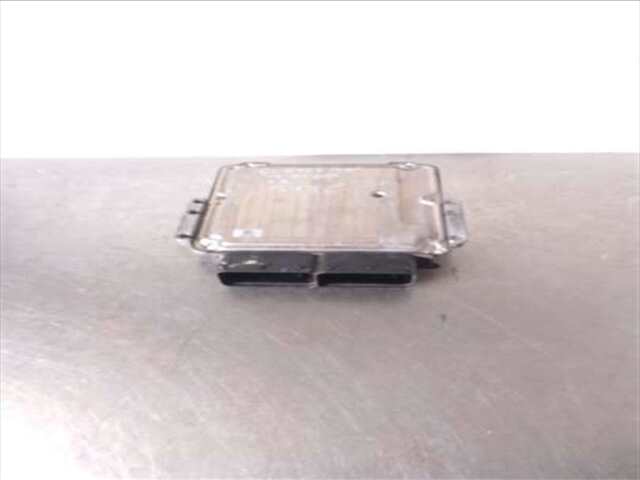 Centralita Motor ECU Kia Carens 1.7 BASIC [1.7 LTR. - 85 KW CRDI CAT]